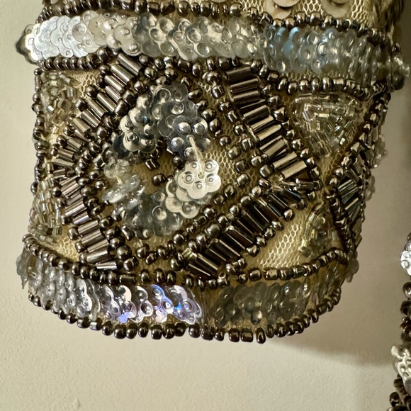 Sherri Hill Elegant Beaded Dress Size 4 - Picture 10 of 15